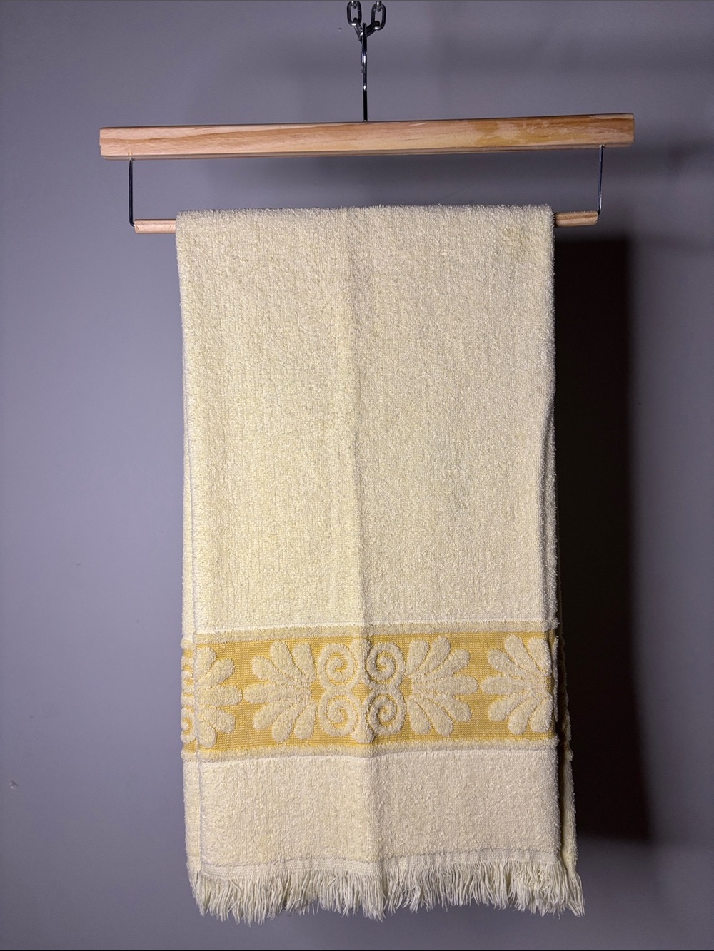 Vintage Bath Towel Pale Yellow with Jacquard Border